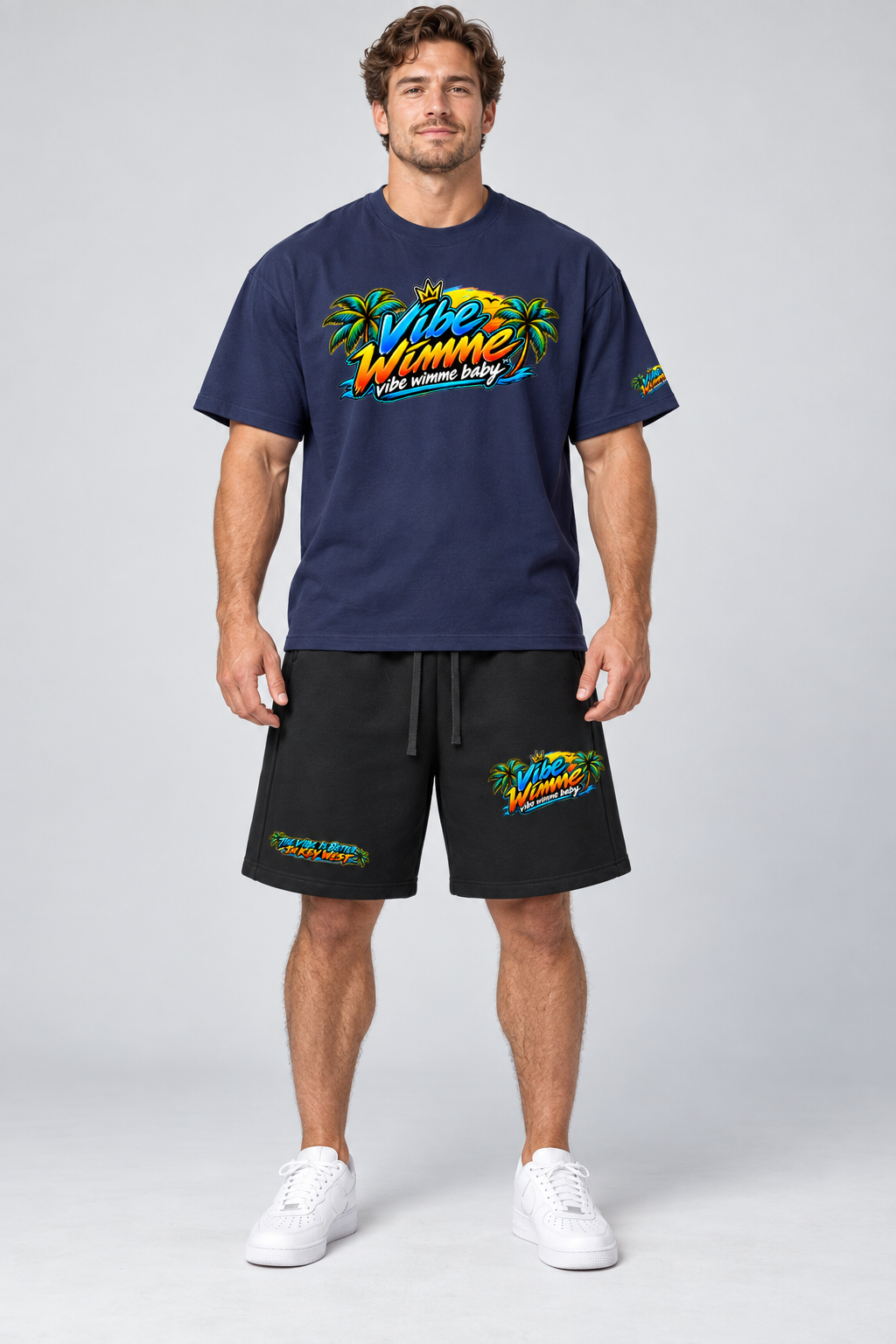 Model wearing Goombay Vibe Wimme T-Shirt